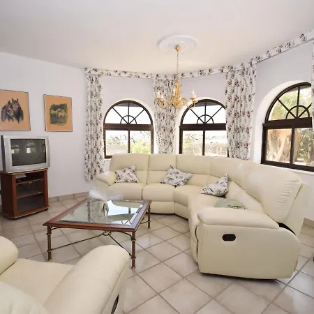 Beautiful Holiday Home In San Isidro With Pool Ferienhaus